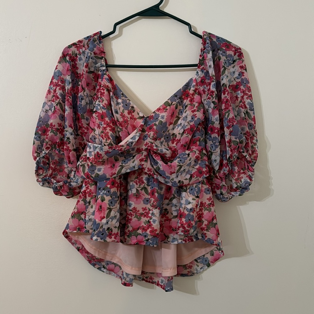 Boutique floral top